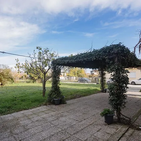 Trikalabnb - Billiard In