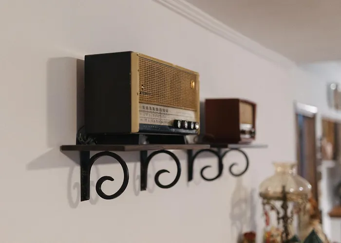 公寓 Trikalabnb - Billiard In 特里卡拉