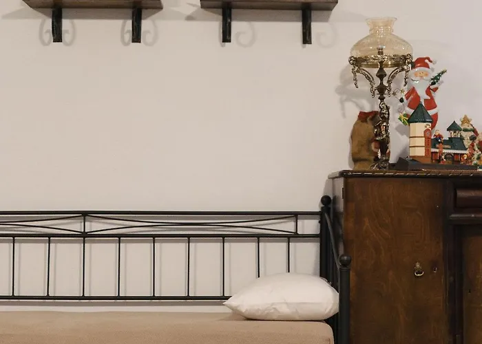 Trikalabnb - Billiard In 公寓