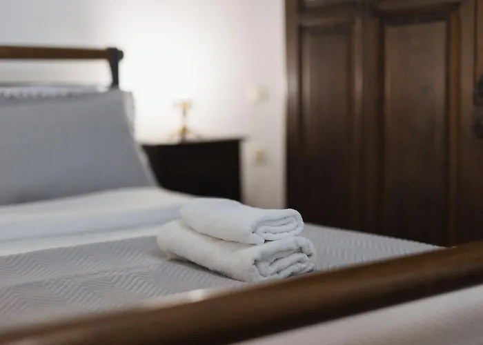 公寓 Trikalabnb - Billiard In 特里卡拉